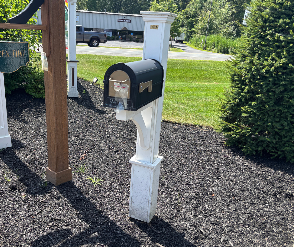 DOVER BOX POST - BERKSHIRE MAILBOX - Garden Time